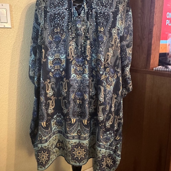 Plus Size 22 Avenue blue top or cover up NWT - Picture 4 of 12